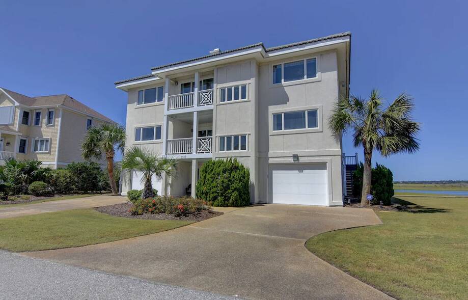 - Vacation Rental Home In Wrightsville Beach, NC Settings->site_title?-->