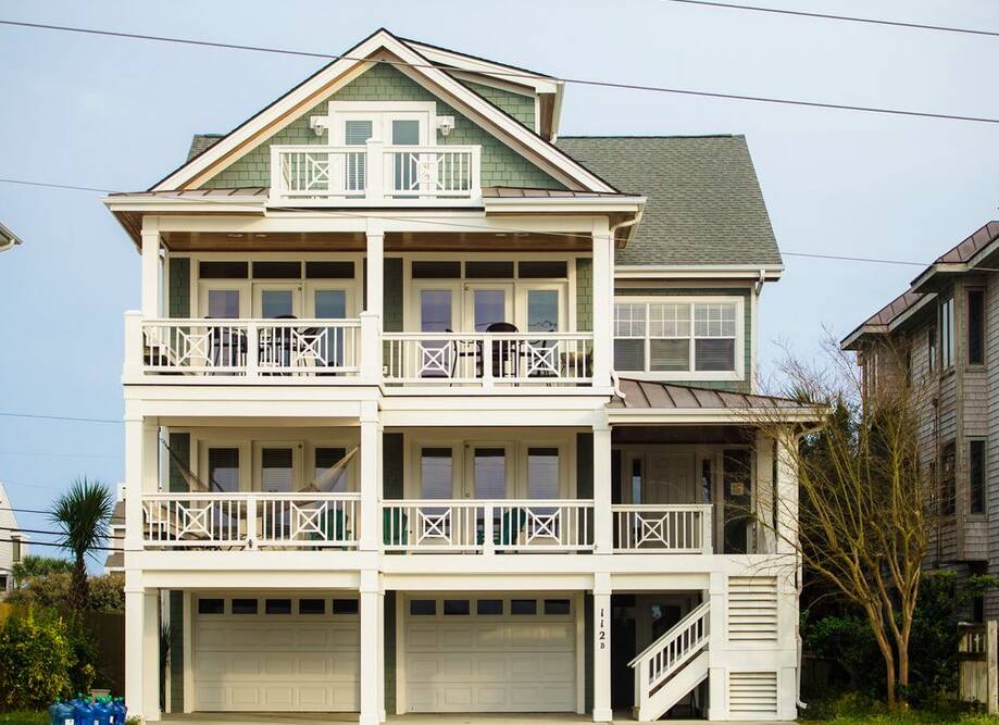 Amazing water... Vacation rental home in Wrightsville Beach, NC